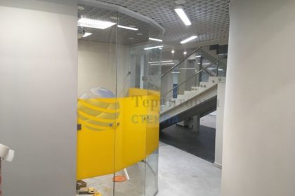 Стеклянные перегородки для офиса, стеклянные перегородки для офисов в Самаре
